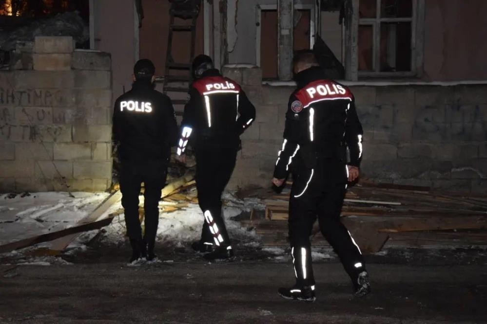 Erzincan’da çeşitli suçlardan aranan 66 kişi yakalandı