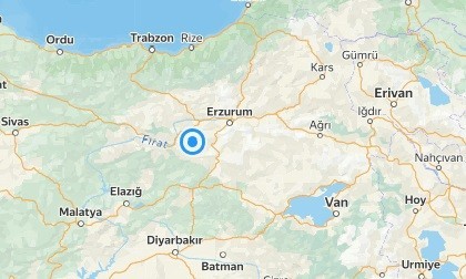 Tercan’da gece hafif şiddetli 3 deprem yaşandı