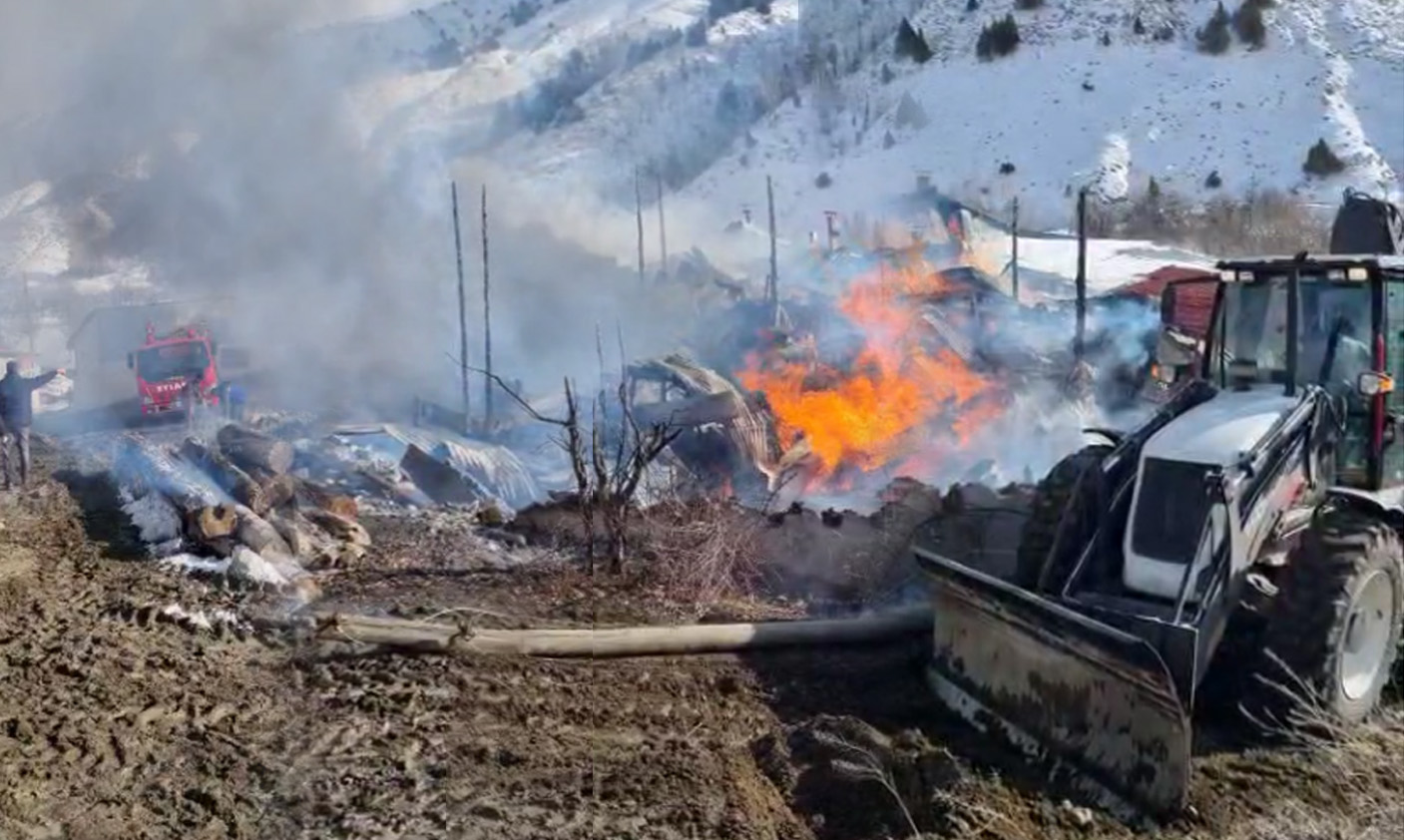 Refahiye İlçesi Kersen Köyünde Yangın