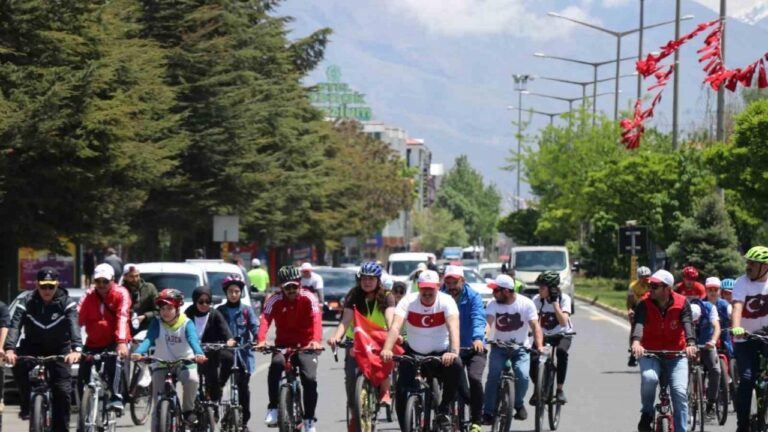 Erzincan’da bisiklet turu