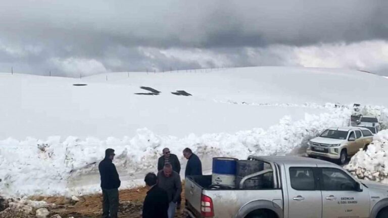 Erzincan’da mayıs ayında karla mücadele