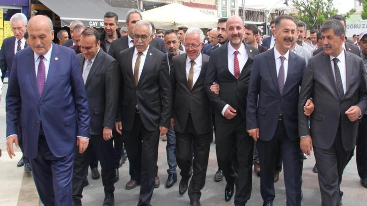 Erzincan’da Cumhur İttifakı 2. Tur İçin Bir Araya Geldi