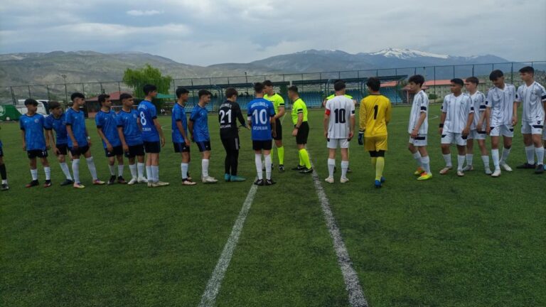 U15 Türkiye Futbol Şampiyonası Erzincan’da düzenleniyor