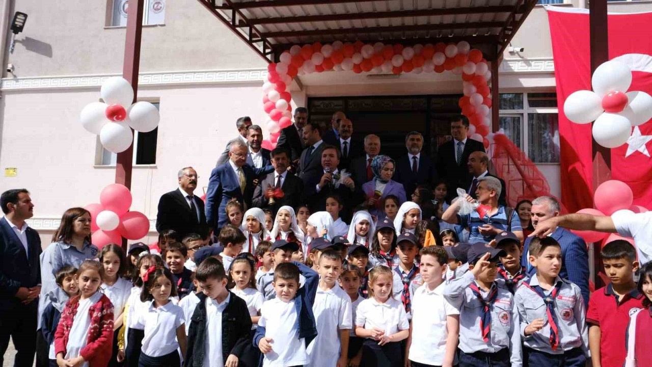 Erzincan’da 42 bin öğrenci ders başı yaptı