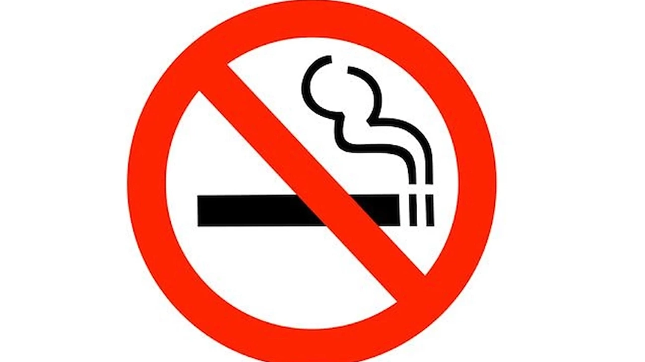 Bakkallar Odasından “18 Yaş Altına Sigara Satmayın” Uyarısı