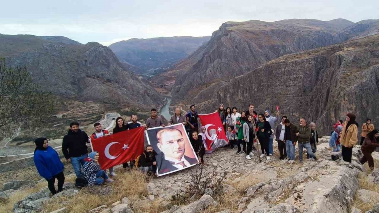 Cumhuriyetin 100’ncü Yılı Kemaliye’de Çeşitlikle Etkinliklerle Kutlanıyor