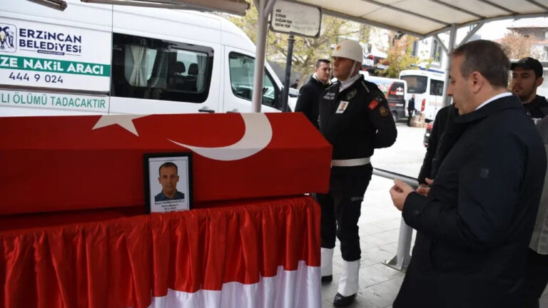 Erzincanlı Polis Memuru Ebediyete Uğurlandı