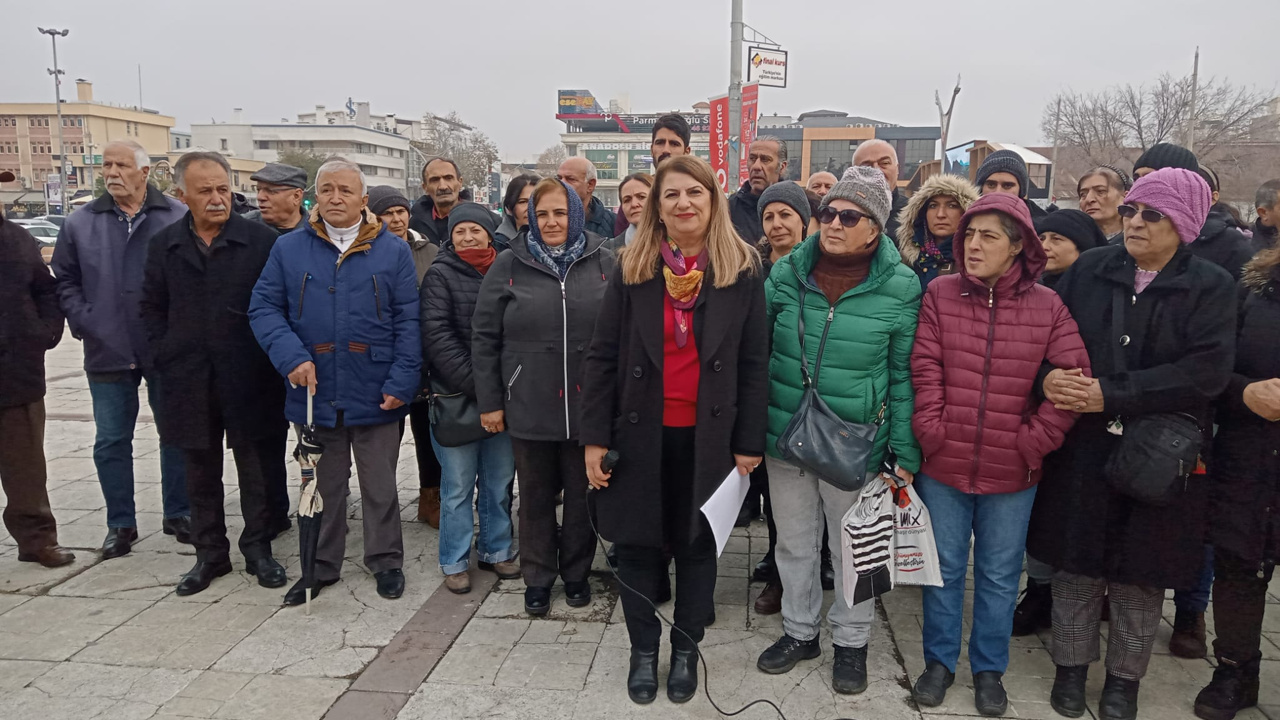 Sarıca;  “Tehdit, Özel Hayatıma Saldırı, Üstüme Yürüme ve Başkanlık Odamın İşgaline Maruz Kaldım”