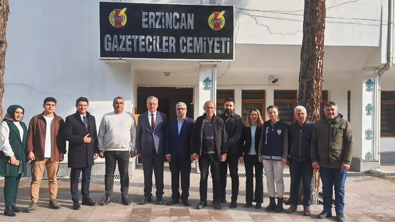 Rektör Levent’ten Gazeteciler Günü Ziyareti