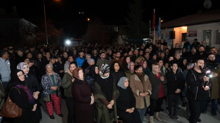 İttifak Adayı Aksun’a Mahalle Toplantılarında Yoğun İlgi Var