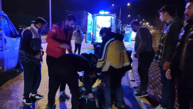 Erzincan’da trafik kazası: 2 yaralı