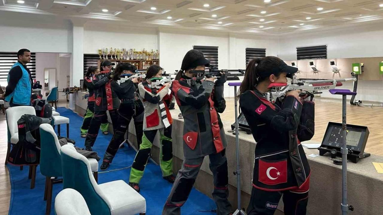 Erzincanlı Sporcular Attıklarını Vurdular