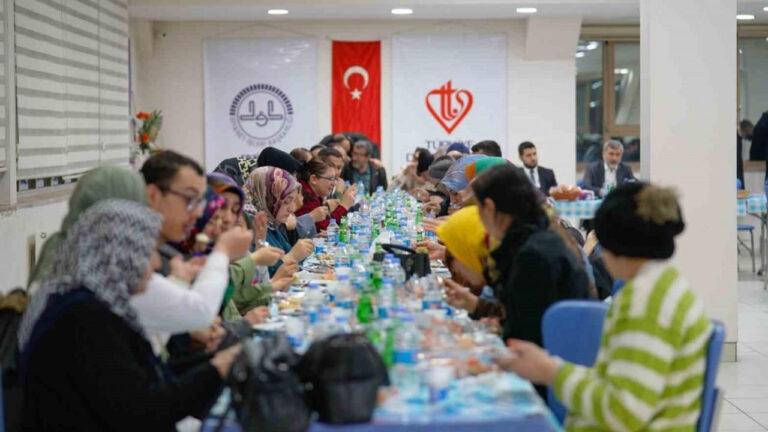 “İyilik Buluşmaları” iftar sofrası