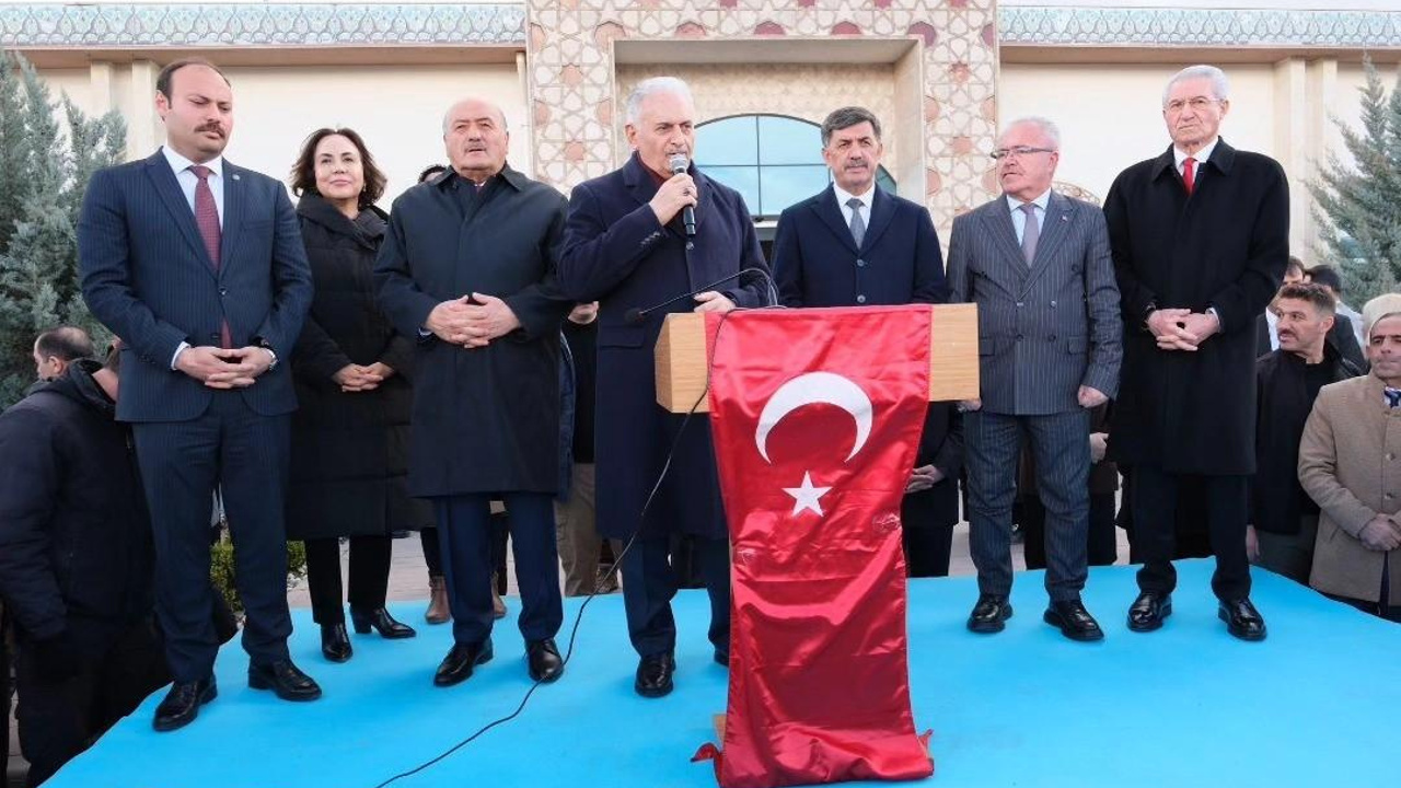 Son Başbakan Yıldırım, Yerel Seçim Çalışmaları İçin Erzincan’a geldi