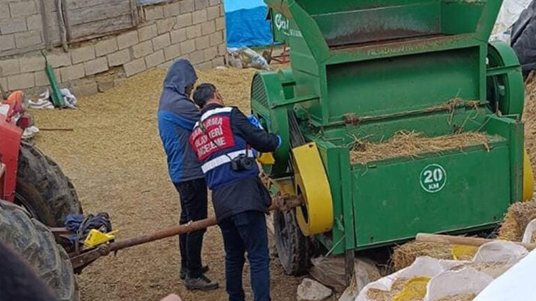 Kıyafetini Harman Makinesine Kaptıran Vatandaş Hayatını Kaybetti