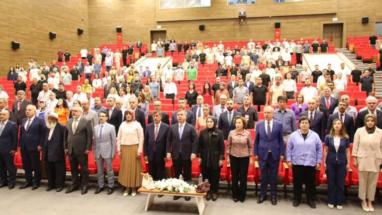 “Türk Hakanı Şah İsmail Hatayi” Sempozyumu Düzenlendi