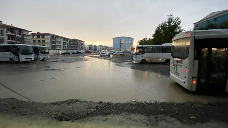 Yağmur Kabusu Yeniden Başladı