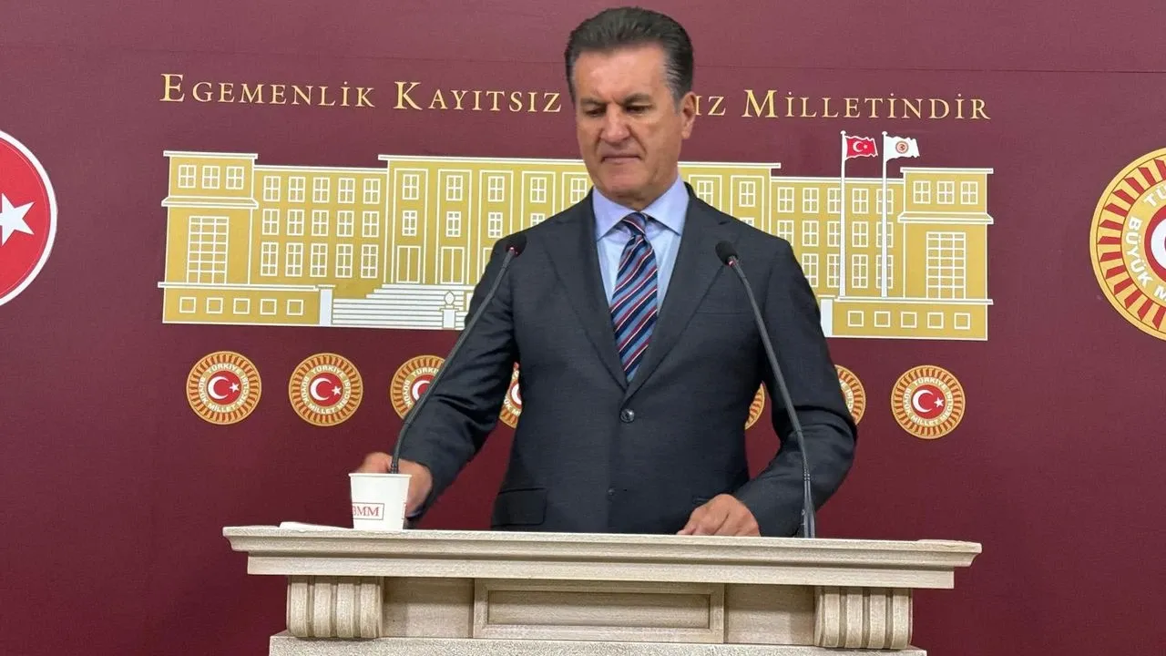 “Demokrasi Ve Basın Özgürlüğü Birbirinin Ayrılmaz Parçasıdır”