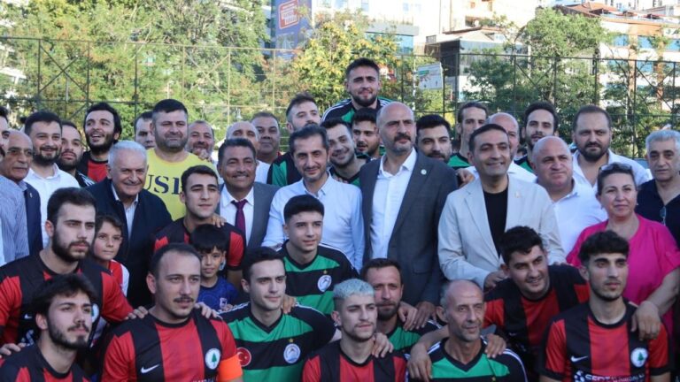 21. Refahiye Dostluk Ve Futbol Turnuvasının Şampiyonu Altköy Oldu