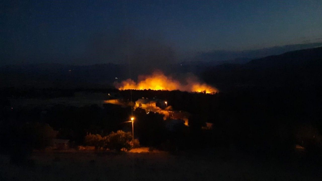 İliç’teki Yangına Maden İşçileri Müdahale Etti