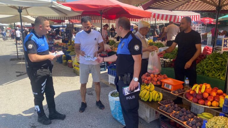 Erzincan Polisinden Bilgilendirme Faaliyetleri