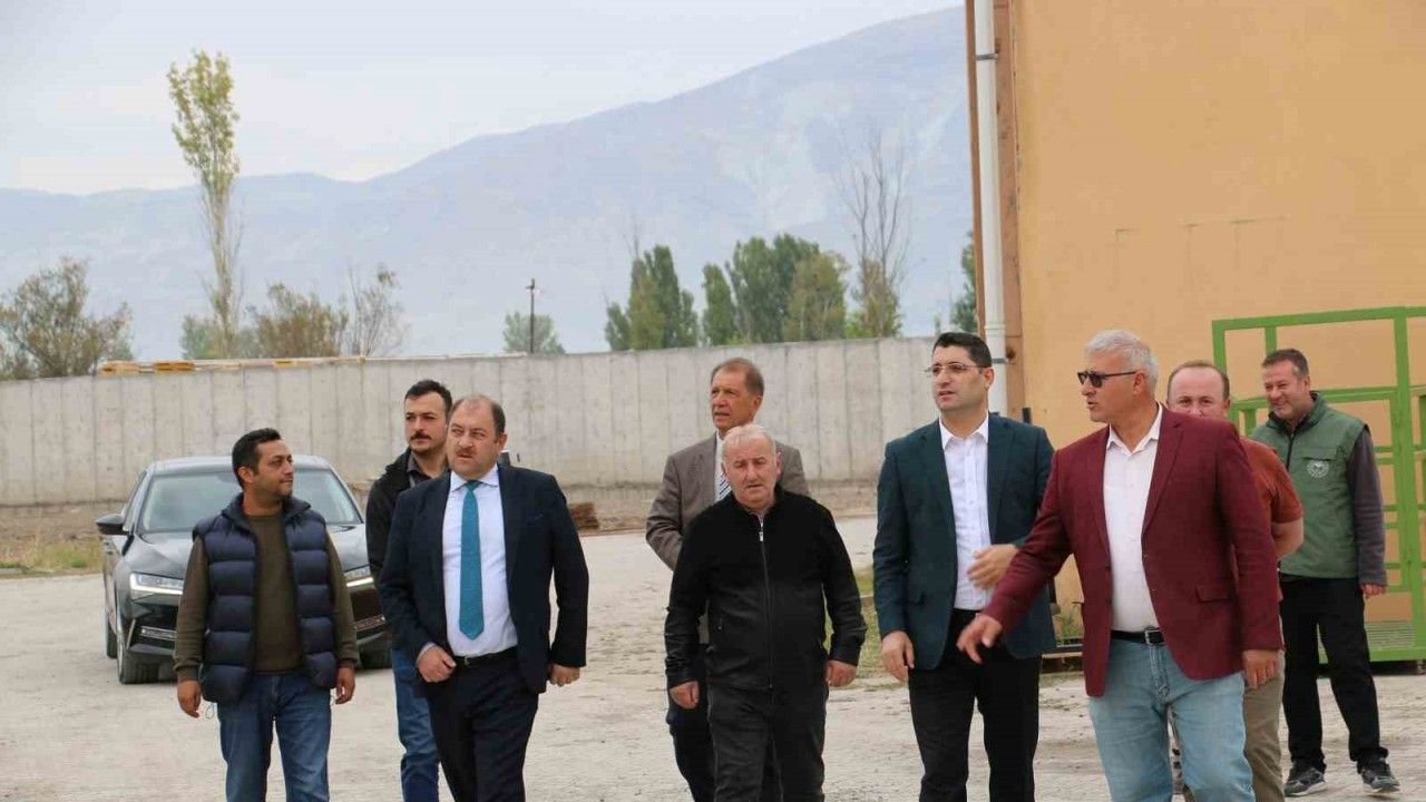 Erzincan’a 1500 Başlık Besi Çiftliği