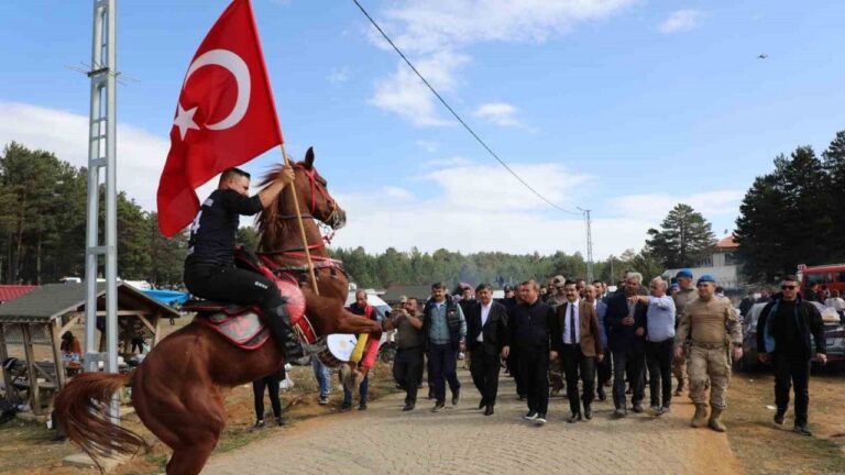 Refahiye 7. Dumanlı Gençlik ve Doğa Festivaline Yoğun Katılım