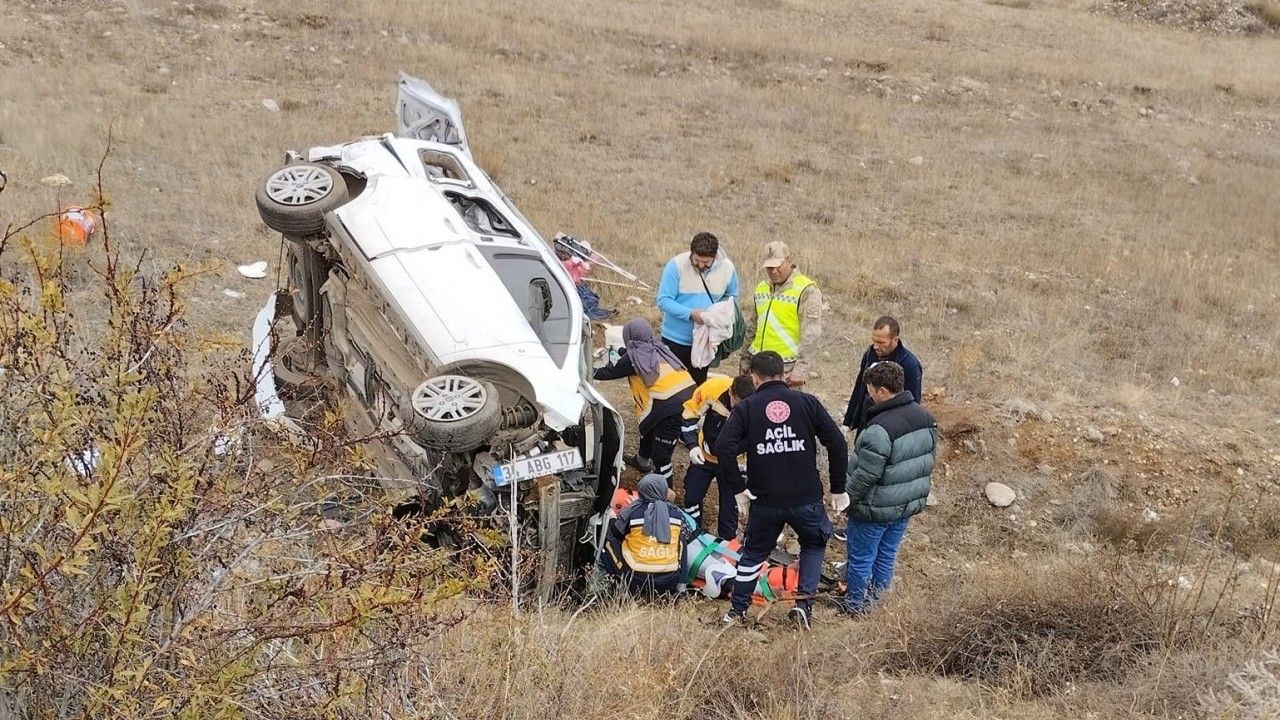 Refahiye’de Trafik Kazası: 4 Yaralı