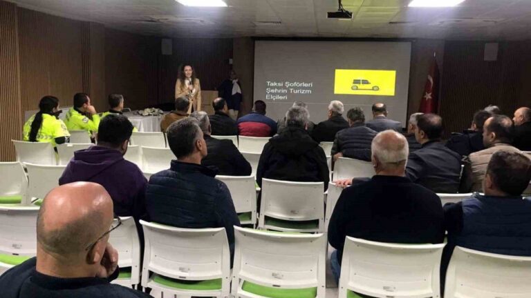 Taksi Şoförlerine “Etkili İletişim ve Turizm Değerlerimiz” Konulu Seminer Verildi