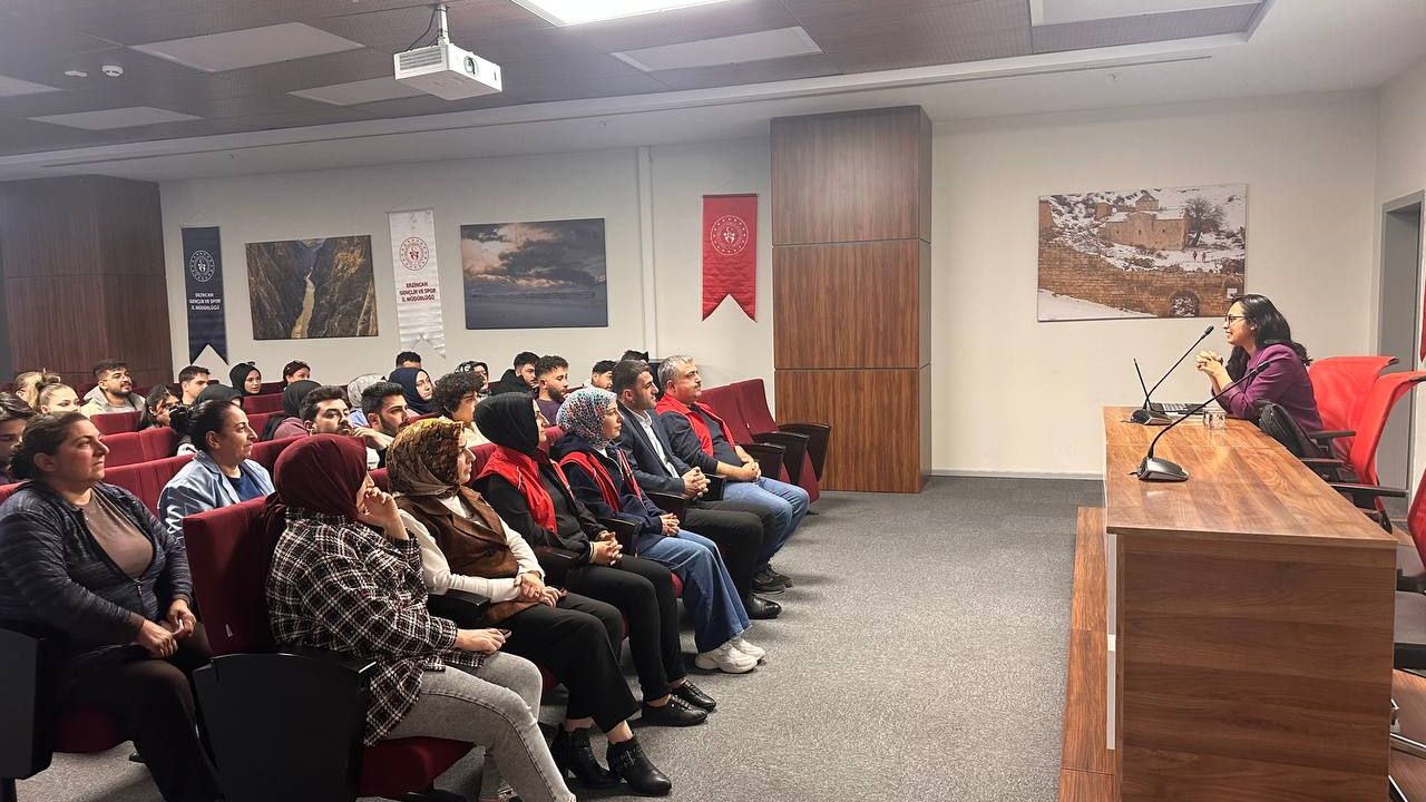 Erzincan’da Bağımlılıkla Mücadele Semineri