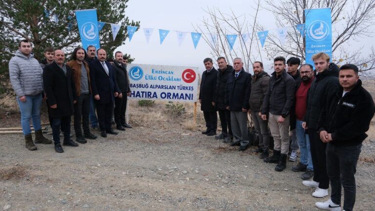 Ülkü Ocakları’ndan “Biz Kardeşiz Ağaçlandırma Projesi”