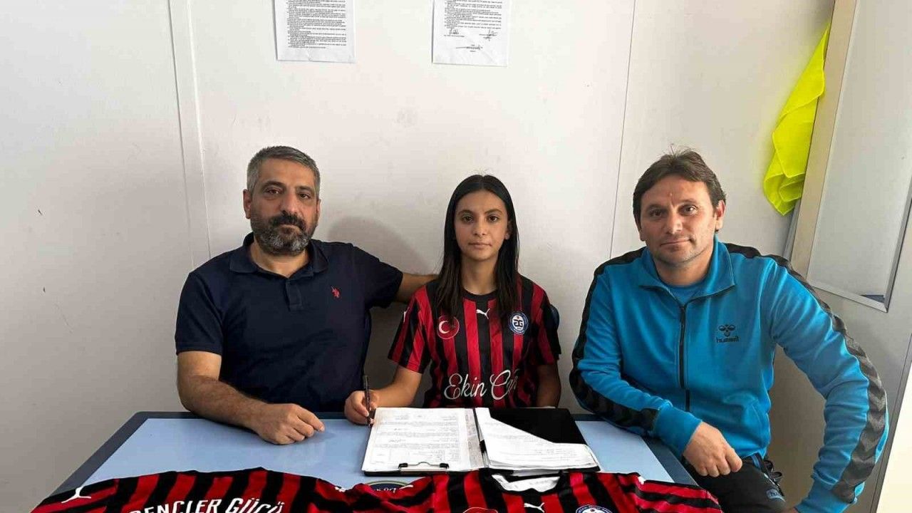 Gençler Gücü Kadın Takımına Erzurum’dan Transfer