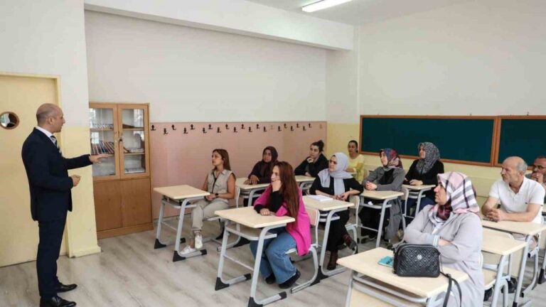 MEB, ebeveynlere “Maarif Modeli” Okulları Açıyor