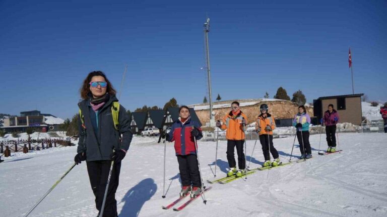 Erzincan’da “Dağ Kayağı” Heyecanı