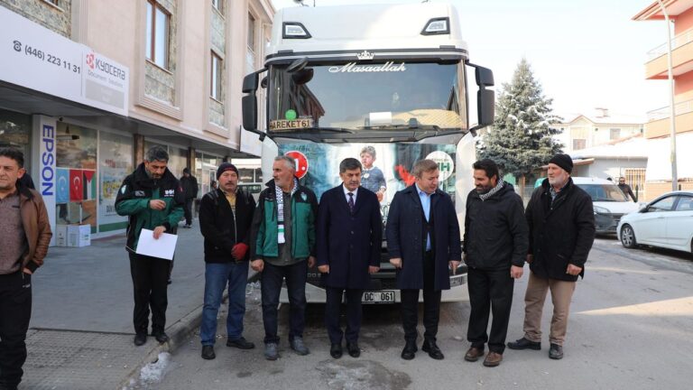 İHH’dan Hatay Reyhanlı’ya Yardım Tırı Gönderildi