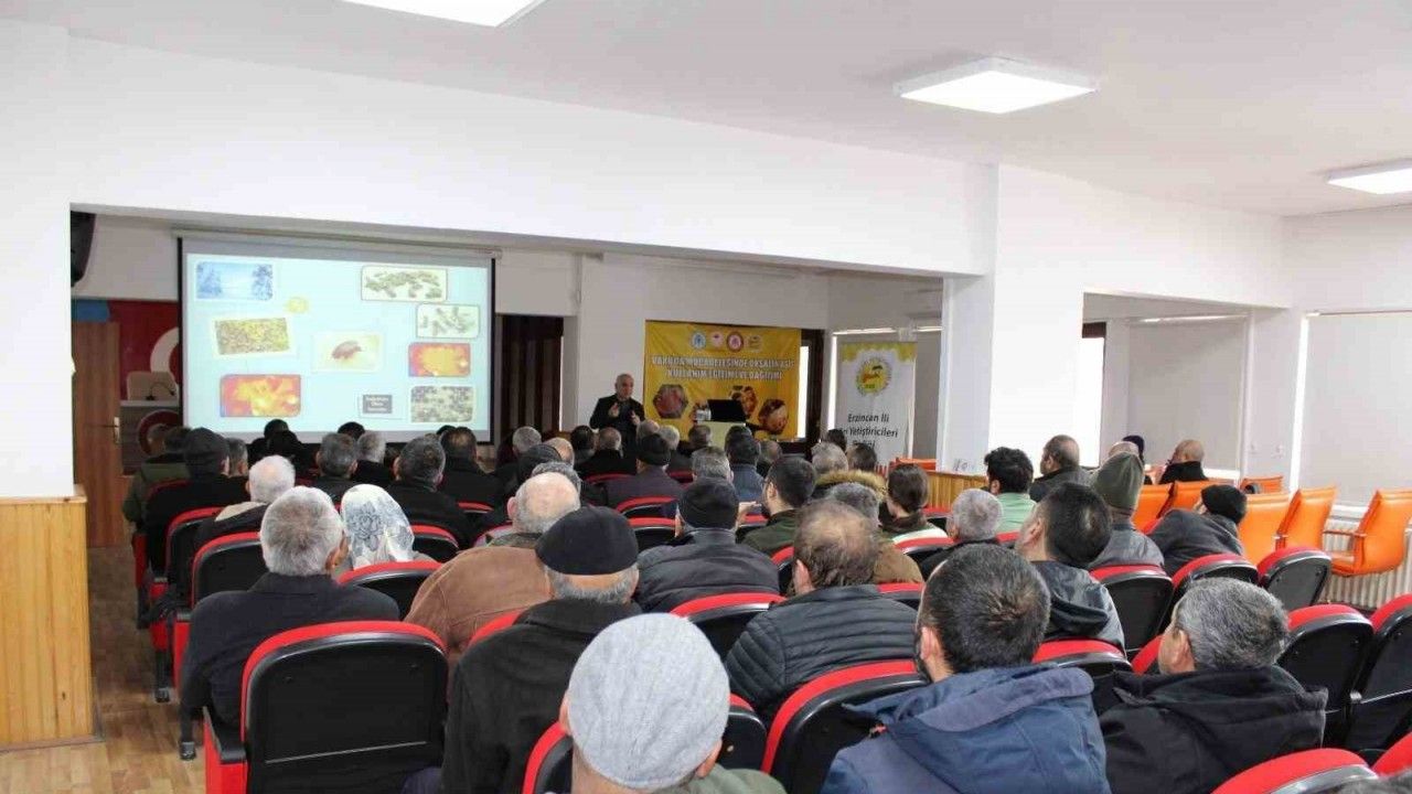 Erzincan’da Varroa İle Mücadele Eğitimleri Başladı