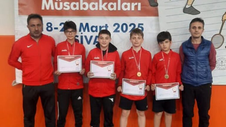 Sivas’taki Gruplarda Namağlup Birinci Oldular