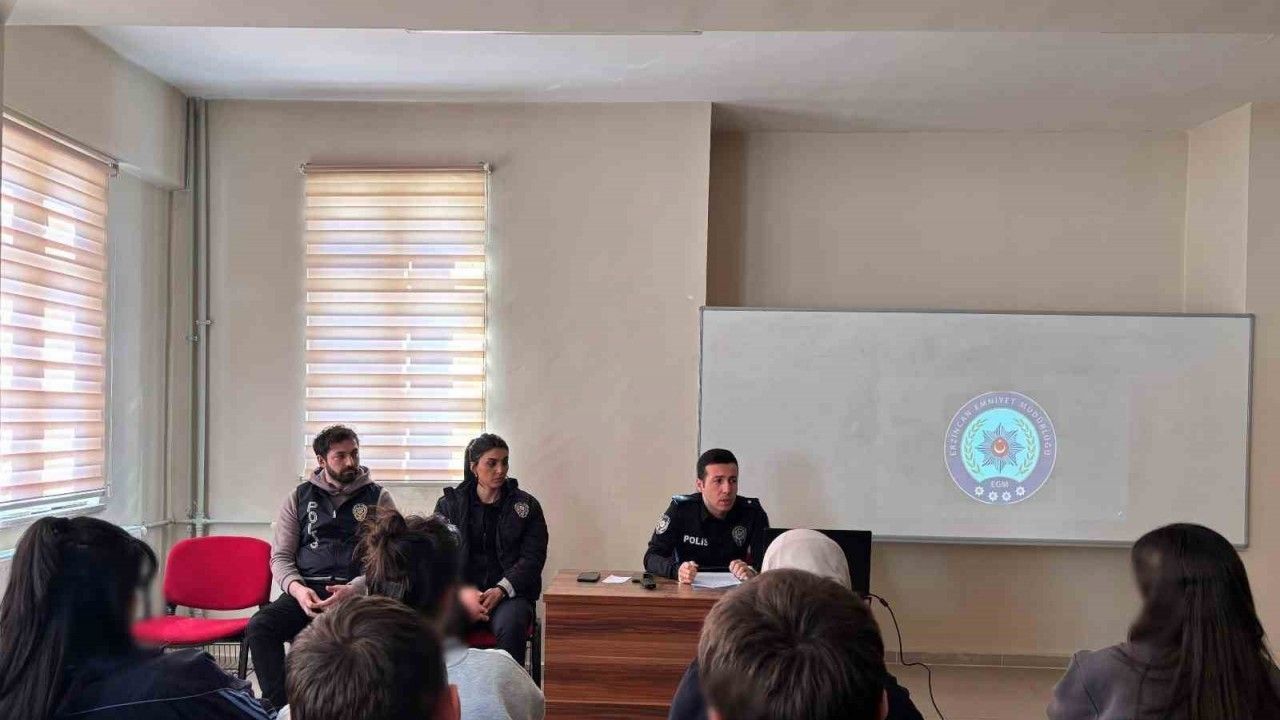 Lise Öğrencilerine Güvenlik Eğitimi