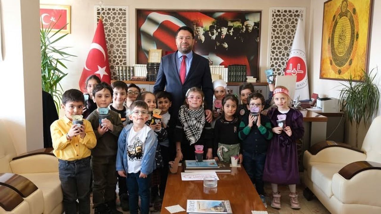 Miniklerden Filistin’e Destek