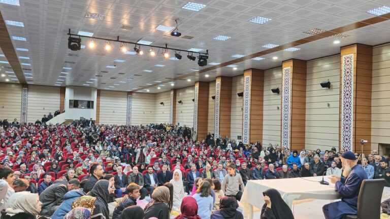 Dr. Selman’ın Programında Müftülük Salonu Doldu Taştı