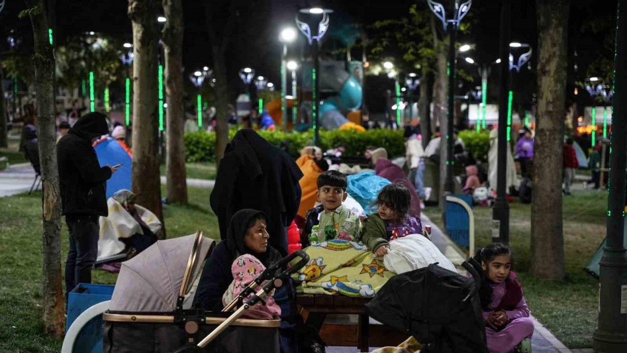 Deprem Anında Yapılması Gerekenler