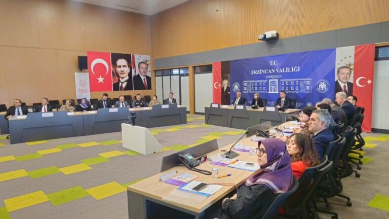 Erzincan’da Kadına Yönelik Şiddetle Mücadele Toplantısı düzenlendi