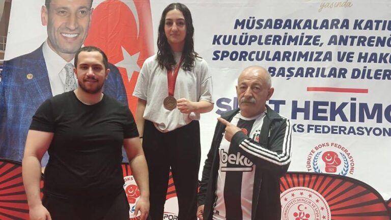 Yağmur Palut Türkiye Boks Şampiyonası’nda Üçüncü Oldu