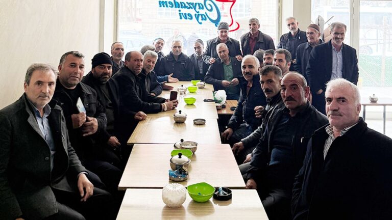 Erzincan’da Peynir Zirvesi: Şavak Aşireti Yeni Fiyatı Belirledi