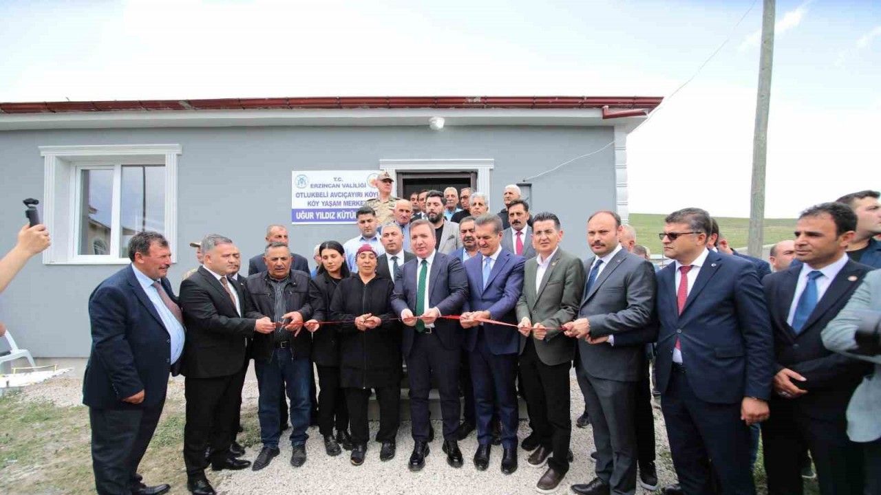 Avcıçayırı Köyü Yaşam Merkezi ve Uğur Yıldız Kütüphanesi’nin Açılışı Yapıldı