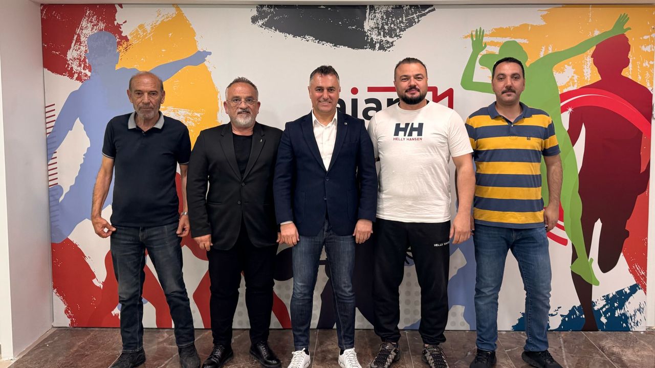Teknikdirektör Bülent Akan Ajans Erzincan’ı Ziyaret Etti