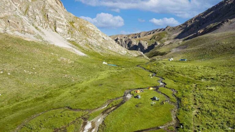Doğanın Kalbinde Saklı Cennet: Sohmarik Yaylası