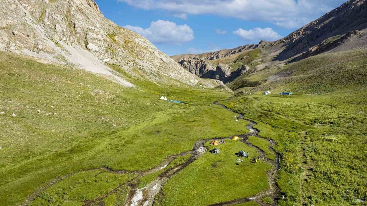 Doğanın Kalbinde Saklı Cennet: Sohmarik Yaylası