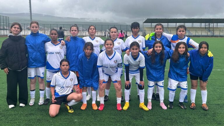 Erzincanlı Kız Futbolcular ANALİG’de Sahaya Çıkıyor