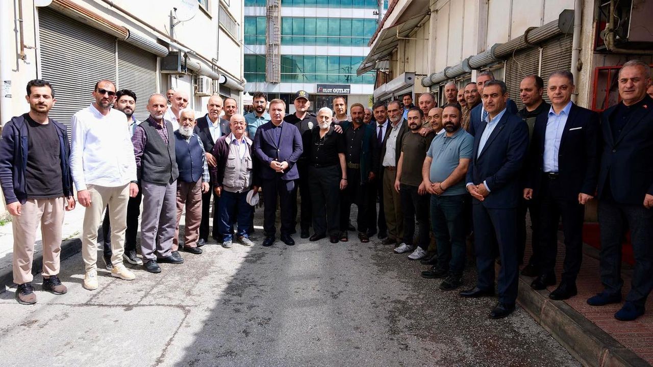 Buğday Meydanı Esnafından Vali ve Başkan’a Teşekkür